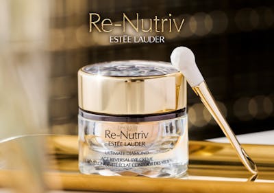 Estée Lauder Re-Nutriv Skin Longevity Journey