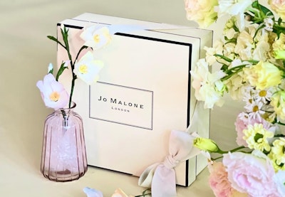The Air of a New Season - Jo Malone London Ink Wash Paper Flower Workshop (CR)